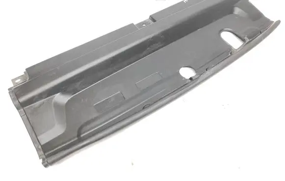 Radiator trim