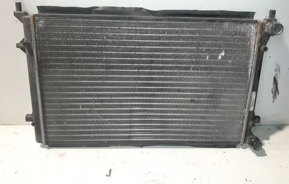 Audi A3 S3 8P Coolant radiator 1K0121251P