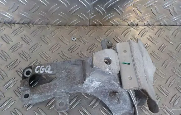 Audi A6 S6 C7 4G Engine mounting bracket 4G0199308E