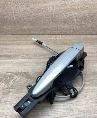 BMW 3 E90 E91 Front door exterior handle 7181218 7060299