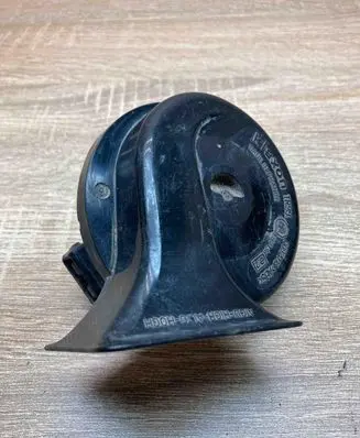 BMW 5 E60 E61 Horn signal 0092018