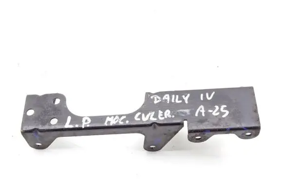 Iveco Daily 4th gen Radiator mount bracket