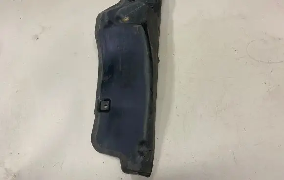 Fender foam support/seal