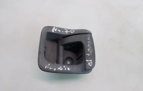 Volvo V70 Engine bonnet (hood) release handle