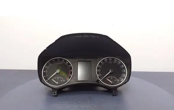 Speedometer (instrument cluster)