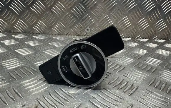 Mercedes-Benz SLK R172 Light switch A2129050551 10091531