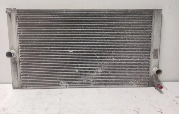 Volvo V50 Coolant radiator 3M518005DB AW30033005 M5219001