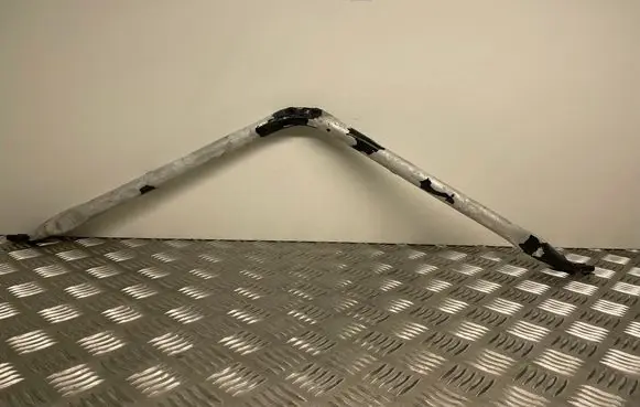 BMW 1 F20 F21 Radiator support slam panel bracket 7245789