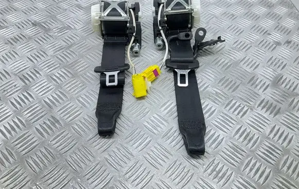 Volkswagen Eos Front seatbelt 1Q2857706B 1Q2857705B