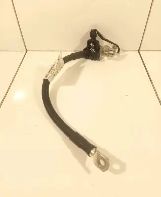Audi A6 S6 C6 4F Positive cable (battery) 8K0915181C 519375067
