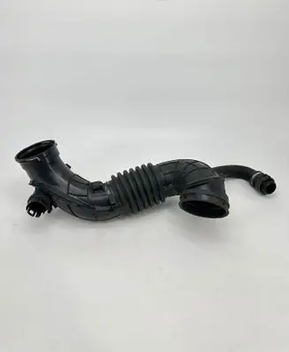BMW 2 F22 F23 Turbo air intake inlet pipe/hose 7810745