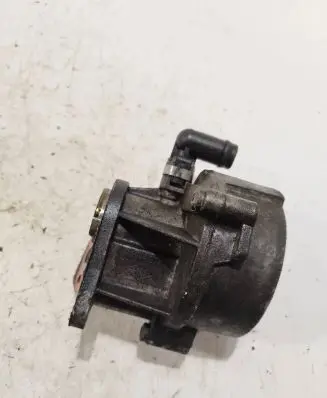 Renault Scenic II - Grand scenic II Vacuum pump