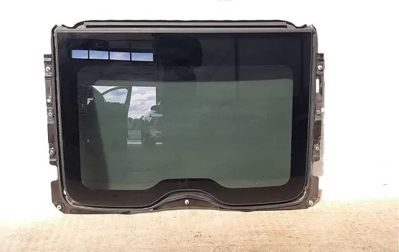 BMW 7 G11 G12 Sunroof glass 