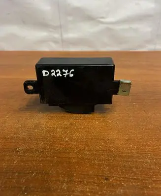 Mercedes-Benz S W140 Seat heating relay 1408201526 D2276
