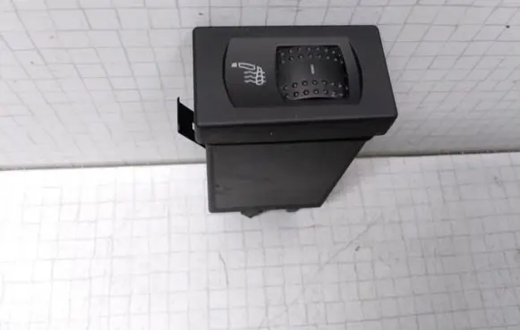 Volkswagen PASSAT B5 Seat heating switch 3B0963563