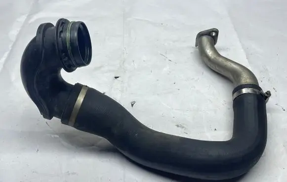 Opel Insignia A Intercooler hose/pipe