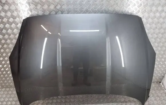 Jaguar E-Pace Engine bonnet/hood