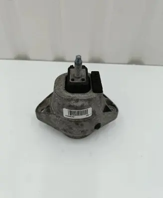 Chevrolet Camaro Engine mount bracket P23340392