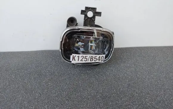 Renault Kadjar Front fog light 261550862R