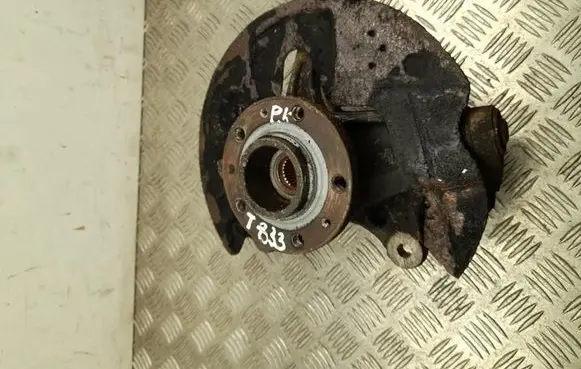 Peugeot 5008 Front wheel hub 5088