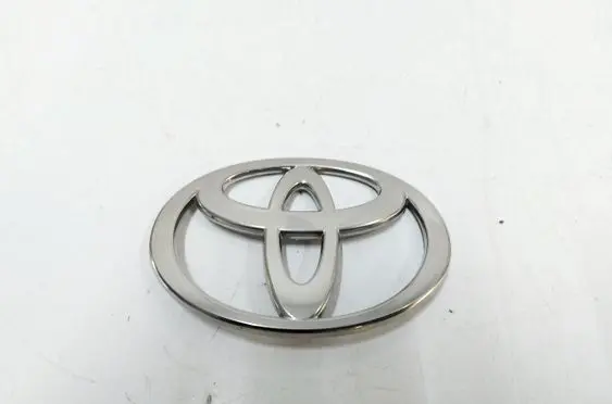 Toyota C-HR II Manufacturer badge logo/emblem 90975W2019