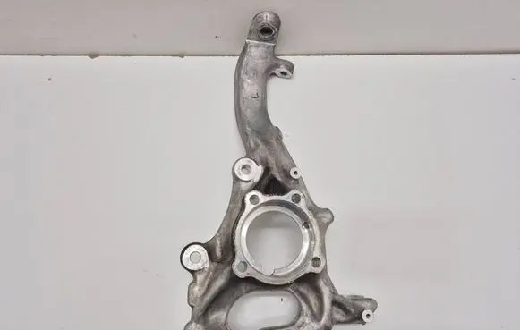 Mercedes-Benz C W206 Front wheel hub spindle knuckle 2063000