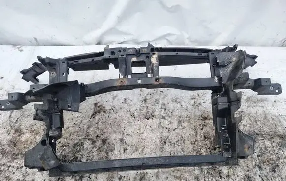 Volkswagen PASSAT B6 Radiator support slam panel 3C0805588D
