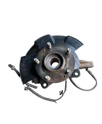 Hyundai Tucson JM Front wheel hub spindle knuckle