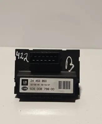 Opel Zafira B Tow bar trailer control unit/module 24453850 5DS00879800