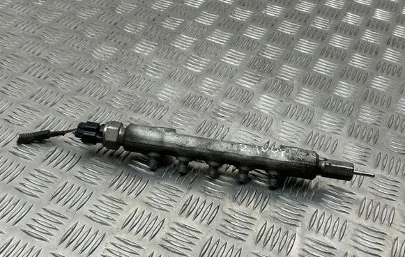 Fuel main line pipe