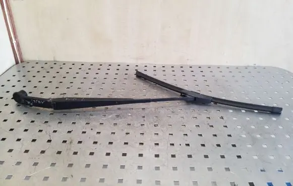 Mitsubishi Pajero Front wiper blade arm 14202P00
