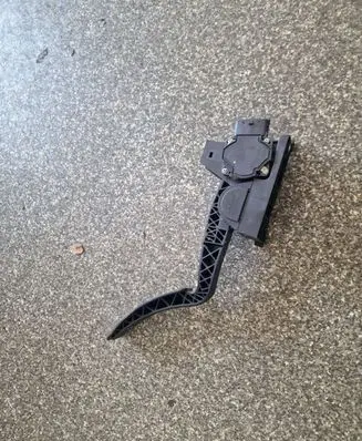 SsangYong Kyron Accelerator throttle pedal