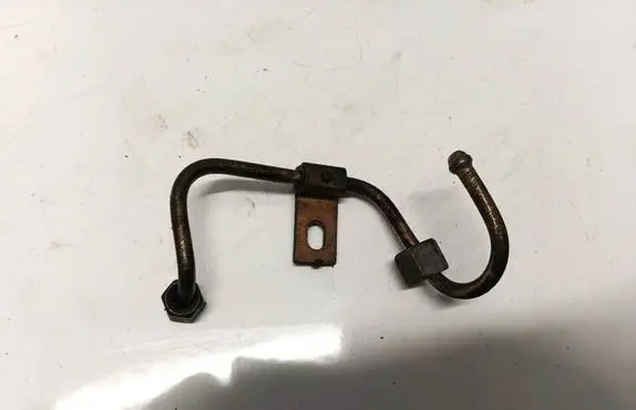 Mazda 3 I Fuel line pipe 