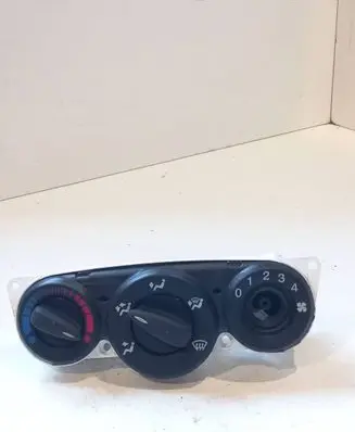 Ford Focus Climate control unit 98AB18C419