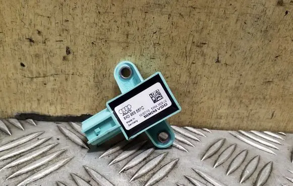 Audi A4 S4 B8 8K Airbag deployment crash/impact sensor 8K0955557C