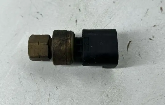 Buick Encore I Fuel pressure sensor 13516496