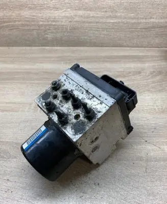 Volkswagen PASSAT B6 ABS Pump 3C0614109D 16431502C