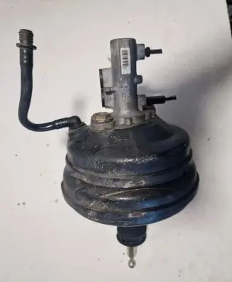 Audi A6 S6 C5 4B Brake booster 4B3612105A