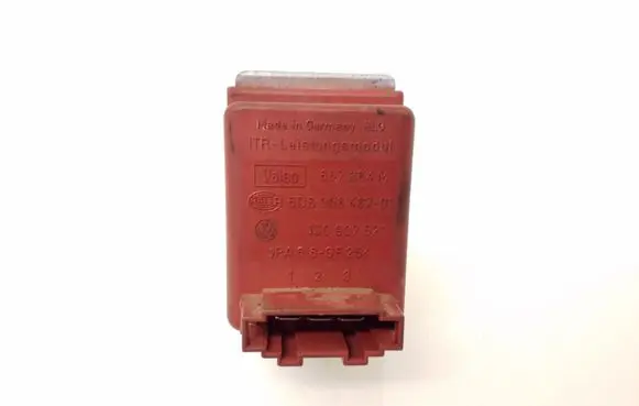 Volkswagen PASSAT B5 Heater blower motor/fan resistor 657364M 5DS00646701 1JO907521