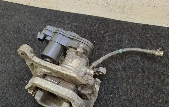 Mitsubishi Eclipse Cross Rear brake caliper