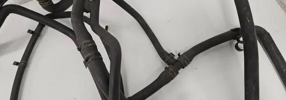 Volkswagen Touareg I Electric car engine cooling hoses/pipes 
