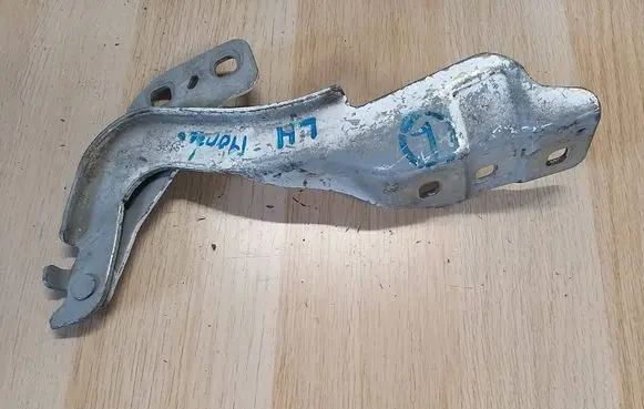 Ford Mondeo MK V Engine bonnet/hood hinges DS73F16801BD