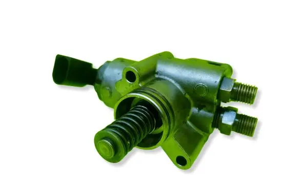 Audi A6 S6 C6 4F Fuel injection high pressure pump 06E127025G 06E025G