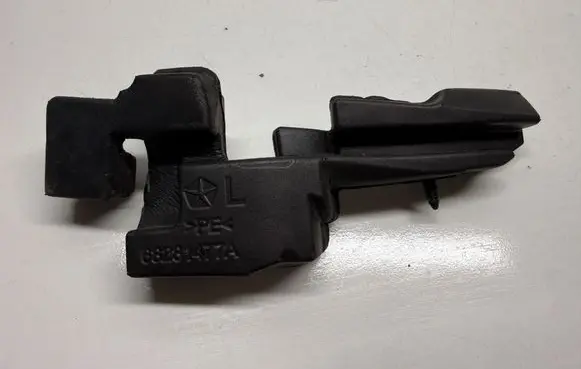 Chrysler Pacifica Other front door trim element 68281477A