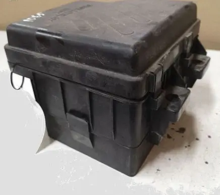 Hyundai Santa Fe Fuse module 919502B550