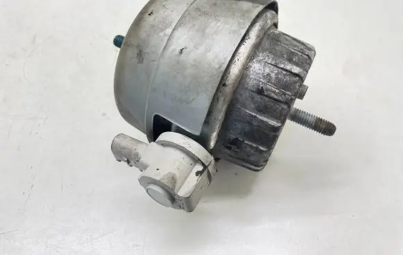 Audi A6 S6 C6 4F Engine mount bracket 4F0199379BL
