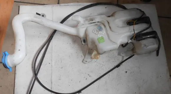 Opel Agila B Windshield washer fluid reservoir/tank 3840051K0