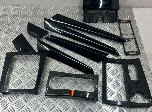 Mercedes-Benz C W204 Center console decorative trim A2046800039