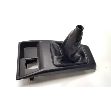 Mitsubishi Pajero Pinin Gear shifter surround trim plastic 