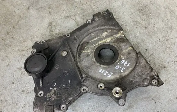 Mercedes-Benz E W212 Other engine bay part A6420150901